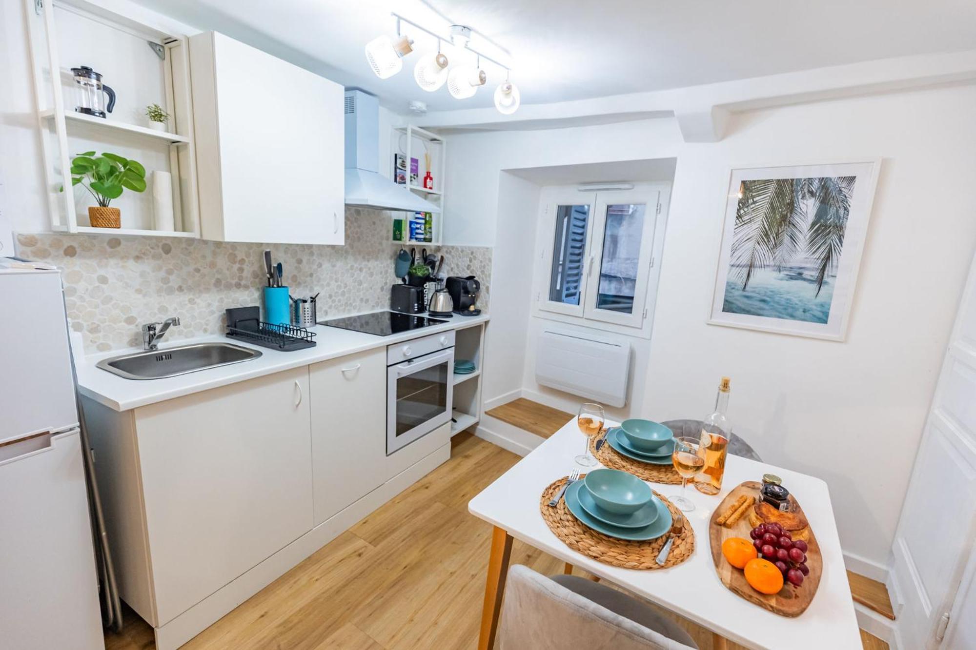 Studio Cozy Centre Avec Parking Grasse Bagian luar foto