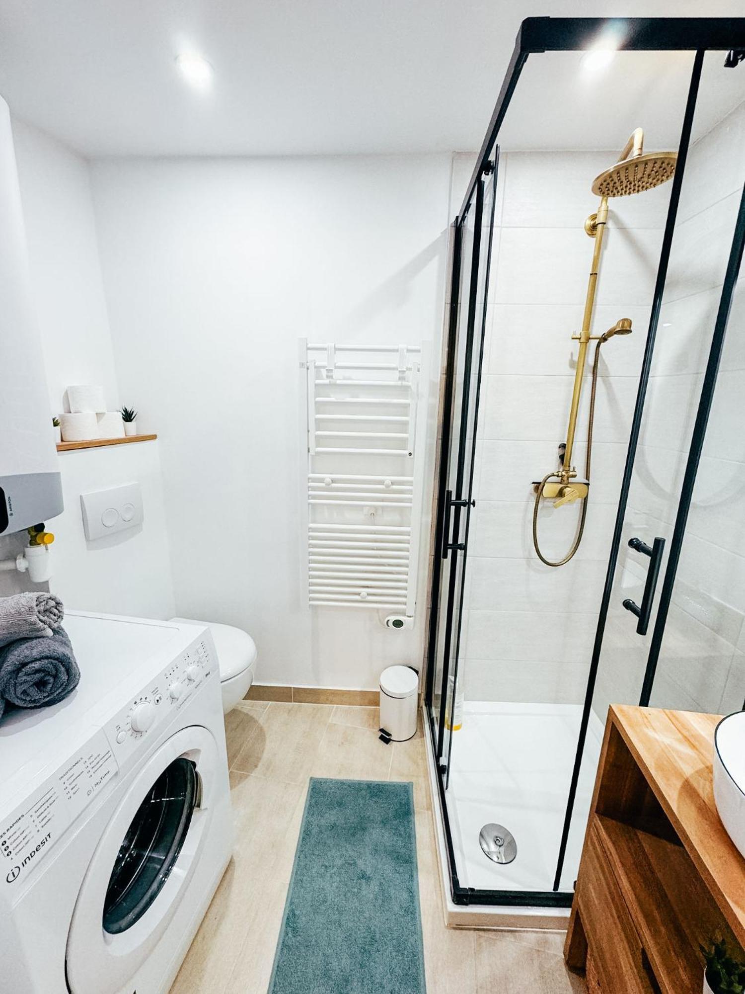 Studio Cozy Centre Avec Parking Grasse Bagian luar foto