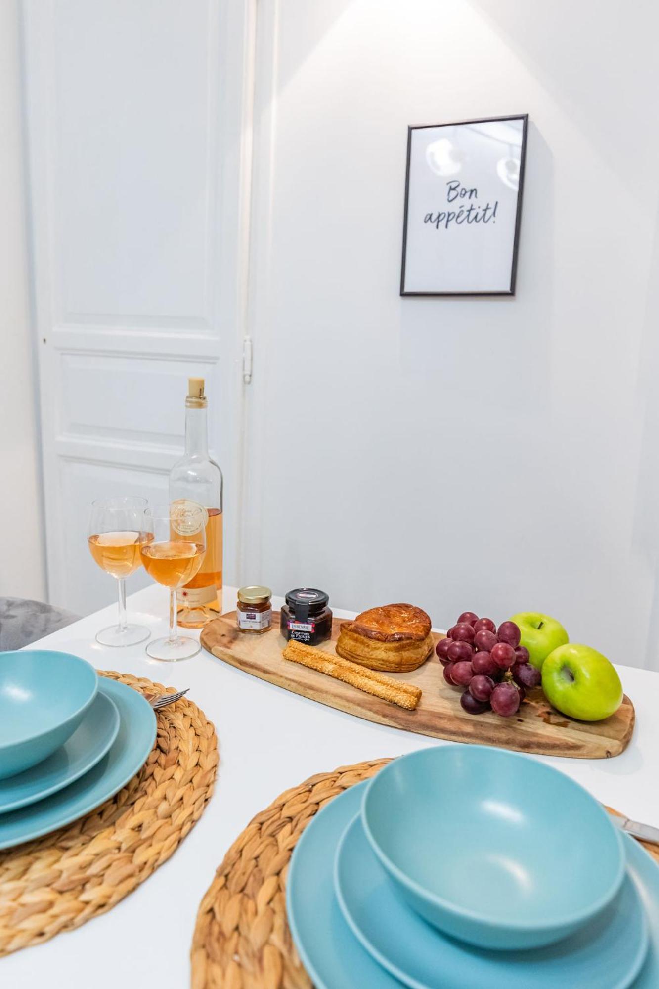 Studio Cozy Centre Avec Parking Grasse Bagian luar foto